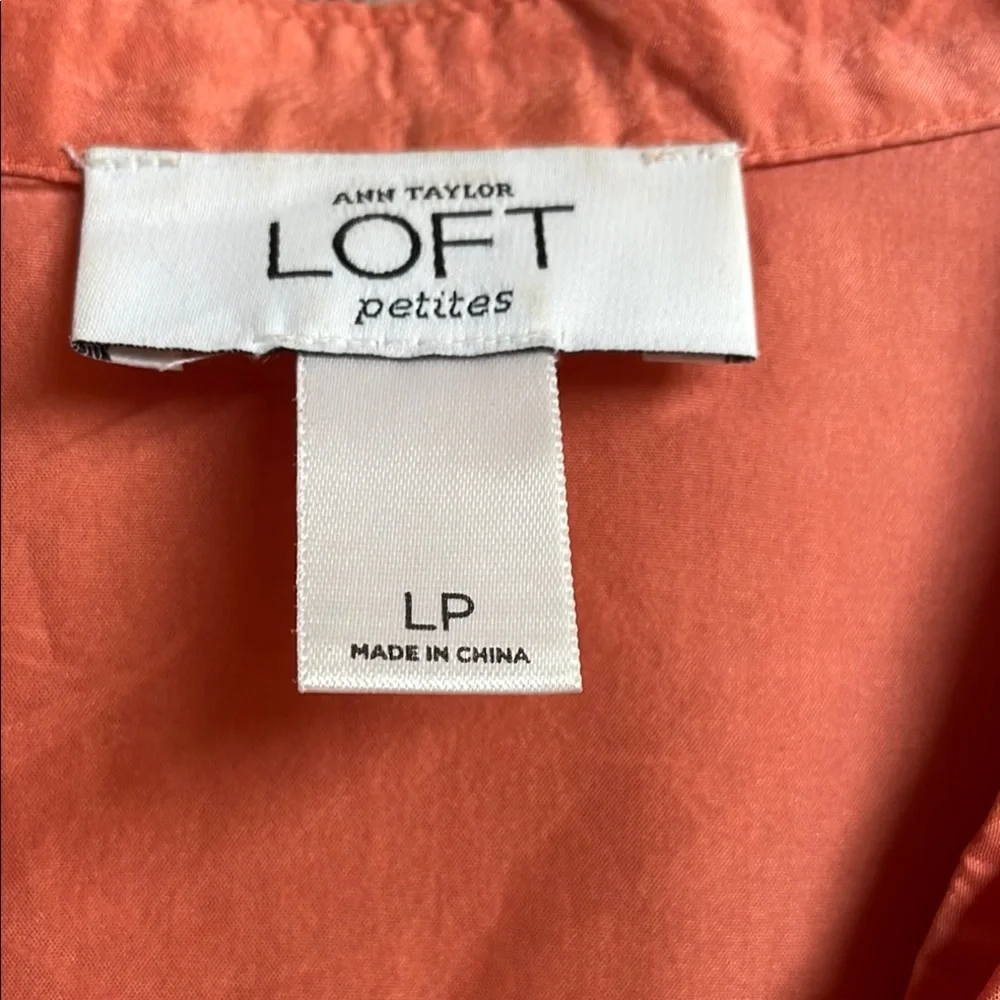 LOFT Ann Taylor Coral Ruffled Buttoned Blouse 100% Silk - Picture 2 of 7